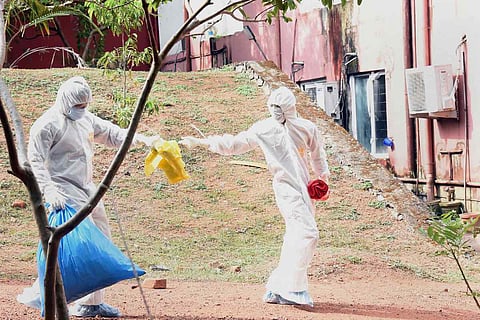 Health officials clear waste from isolation ward of Ernakulam Medical College