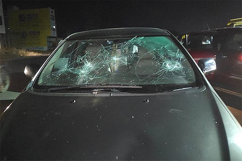 Telangana Congress leader Madhu Yaskhi’s convoy attacked on the way to Nizamabad 