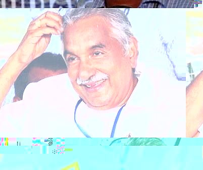 Oommen Chandy efforts to win over Bishop who heads liquor prohibition committee