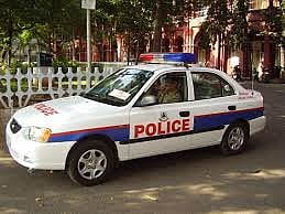 Man arrested for stealing money posing as a cop