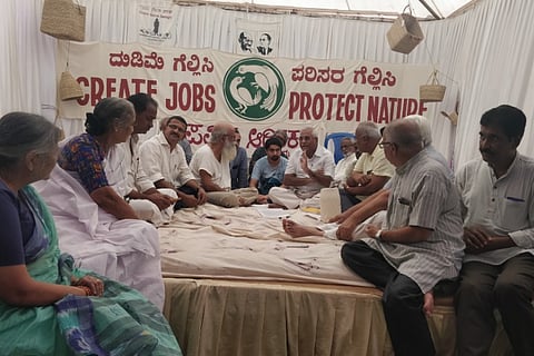 Karnataka activist calls off hunger strike after Union Min Sadananda Gowda intervenes