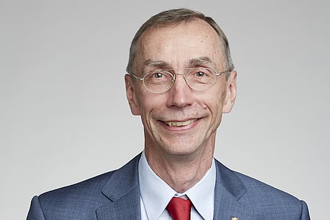 Prof Svante Paabo