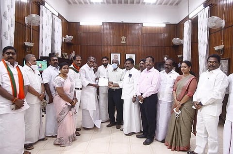 Opposition MLAs from Puducherry in the Governor's office