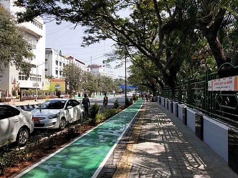 Cycling track 