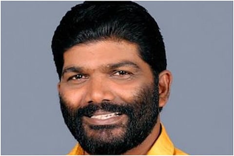 Thiruvananthapuram Press Club Secretary M Radhakrishnan was expelled from Kerala Kaumudi 
