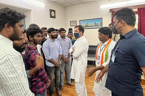Rahul Gandhi meets NSUI leaders detained at Hyderabad jail over Osmania Uni protests