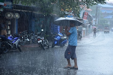 Salem receives heavy rains, more showers predicted in Tamil Nadu