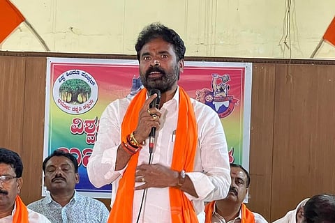 Video: BJP MP scolds woman for not wearing bindi during Women’s Day event