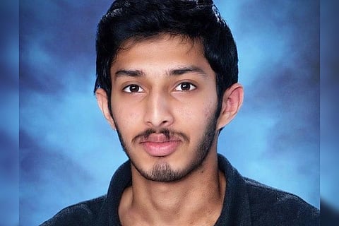 Indian origin teen crashes truck into White House barriers, threatens to harm US Prez 