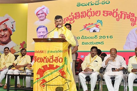 AP CM now criticizes demonetisation after initial support for Centre’s move
