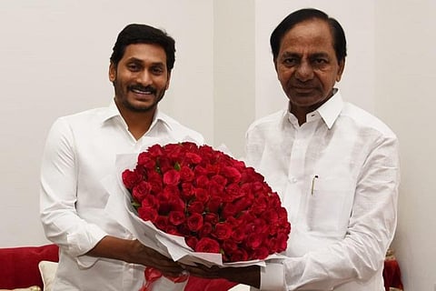 Andhra CM YS Jagan and Telangana CM KCR 