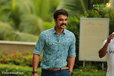 Tovino Thomas to play a superhero in ‘Minnal Murali’