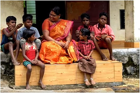 Kerala single-teacher school teacher Ushakumari with students