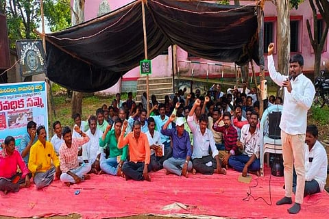 Telangana Village Revenue Assistants protesting