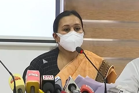 Kerala Health Minister Veena George addressing a press meet related to Nipah 