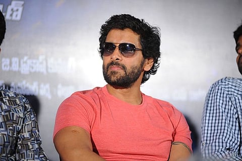 Vikram keen to do a non-bilingual Telugu film