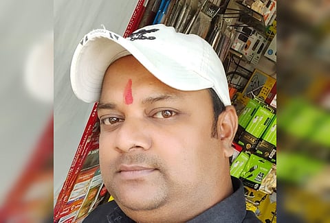 CCTV footage shows Ghaziabad journalist Vikram Joshi attacked in front of daughters 