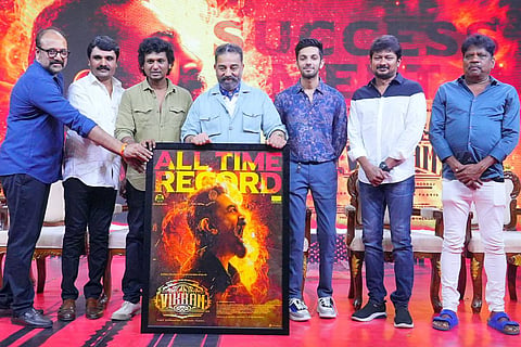 Kamal Haasan, Lokesh Kanagaraj, Anirudh, Udhayanidhi Stalin and others in Vikram success meet