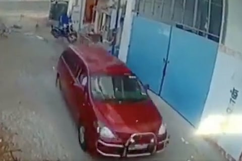 Horrifying video captures Chennai driver mowing down 2 persons, another injured 