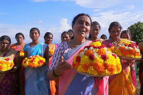 Vimalakka’s Bathukamma song is a celebration – and a protest to save Nallamala