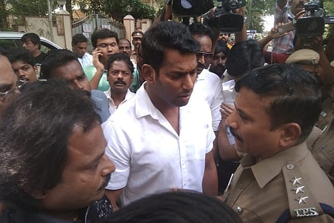 Chennai police detain actor Vishal for trying to break open Producers' Council office 