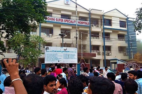 Fire breaks out at ICU of Warangal hospital, two killed 