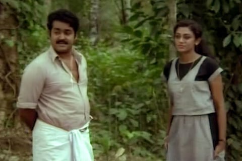 Mohanlal and Shobana in Abhayam Thedi