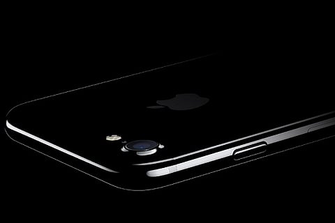 Apple may delay the launch of iPhone 8 by two months