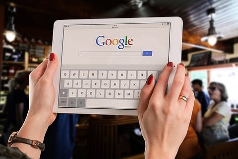 Google may be working on a new gesture to close apps by just drawing an X