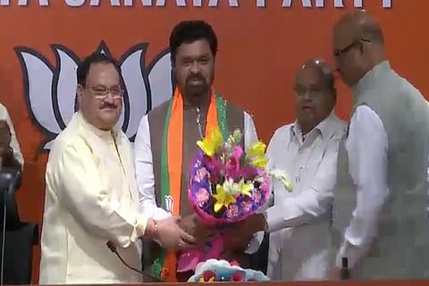 Big blow to Naidu: Four TDP MPs join BJP, want to 'merge' with party