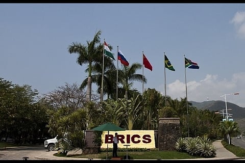 Scuffle at BRICS meet between Chinese media and police 