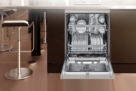 Dishwasher home appliance