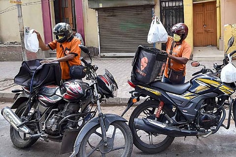 Bengaluru lockdown: Bars to be shut, restaurants open for takeaway and delivery 