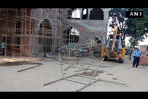Kerala girl dies after iron rod falls in visitor's gallery at India-Pak border