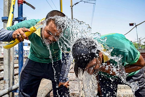 Andhra reels under heat wave, 52 places record max temp of over 45 degree Celsius