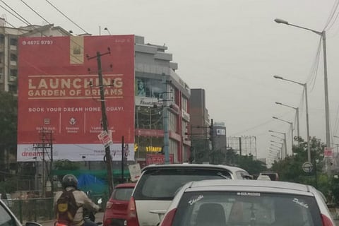 Karnataka HC reprimands BBMP over illegal hoardings, yet again