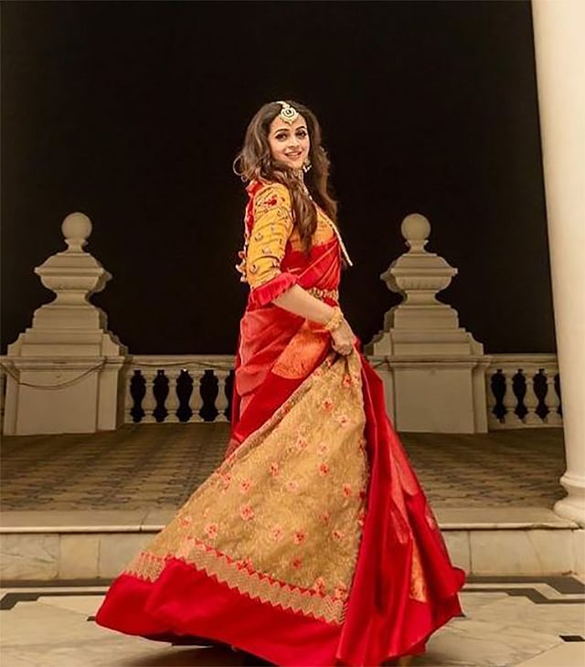 bhavana engagement dress designer Actress Bhavana gets engaged to Naveen South India Fashion