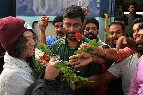 Irom Sharmila arrives in Thiruvananthapuram; to meet Kerala CM, Kodiyeri  
