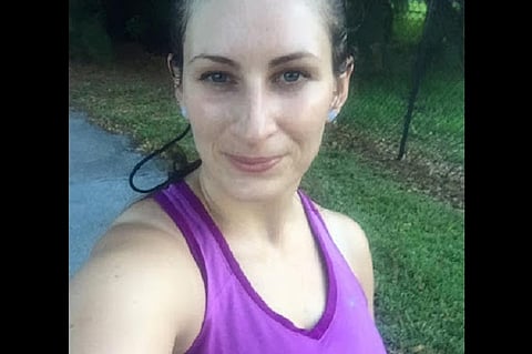 Man tells jogger to get better sports bra for sagging breasts, here's her terrific reply