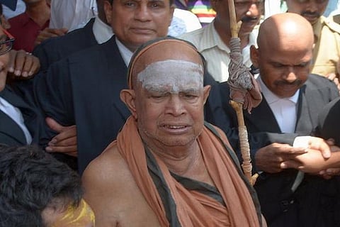 Kanchi seer Sri Jayendra Saraswati hospitalized in Vijayawada, condition stable