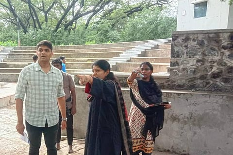 Kanimozhi visits Chennai parks in search of venue for folk art festival for Pongal 
