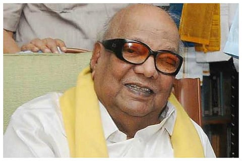 Live blog: Tamil Nadu CM meets Karunanidhi at Kauvery Hospital, says he is better  