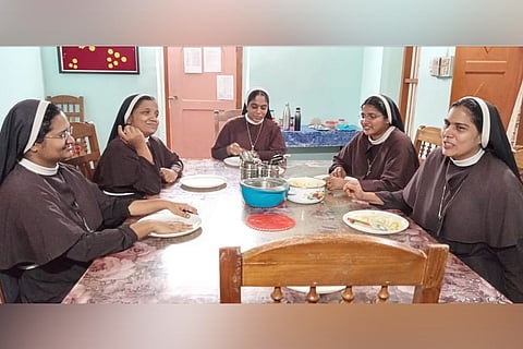 Kuravilangad sisters who support rape survivor nun