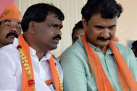 Revolt in BJP continues, MP Kumaraswamy quits party