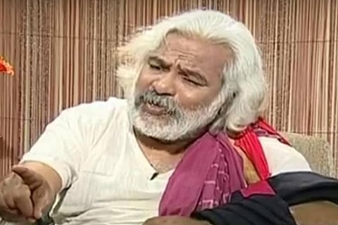 Singer Gaddar