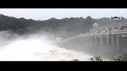  Flood alert for 30 villages in Tiruvallur district, 1000 cusecs water released from Poondi
