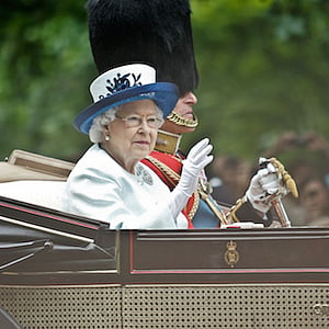 All will respect Scottish referendum's result: Queen Elizabeth 