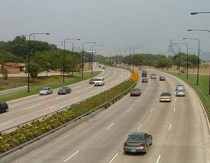 Chennai's bad roads fault of DMK, says Minister 