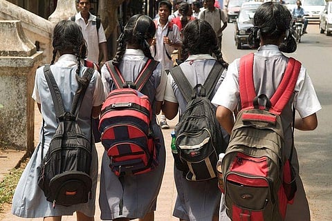 Don’t let girls take selfies with boys, monitor contacts: Kottayam police to parents