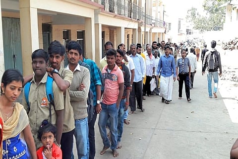 Thousands of devotees flock to glimpse 111-year-old ailing Siddaganga seer at Tumakuru